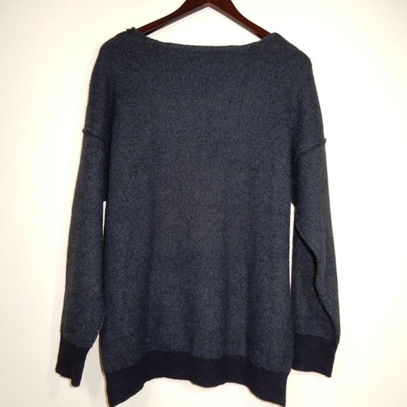 FREE PEOPLE Sweater Weather Size XS V-Neck Oversized Black Thick Knit NEW $128 - Picture 8 of 9